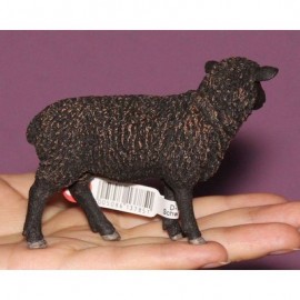 فیگور اشلایش مدل گوسفند سیاه 13785